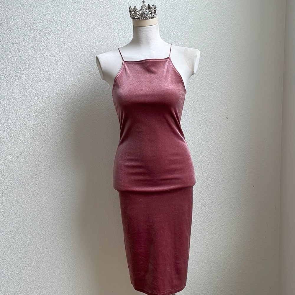 Forever 21 Mauve Velvet Dress
